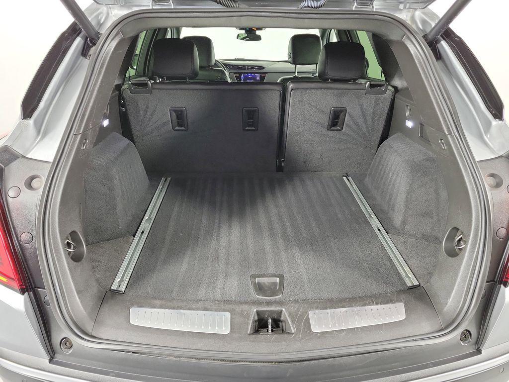 used 2024 Cadillac XT5 car, priced at $34,748