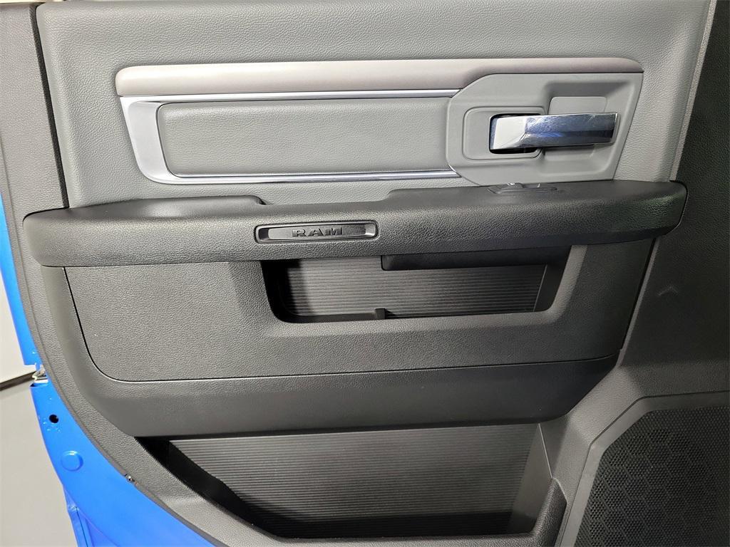 used 2022 Ram 1500 Classic car, priced at $26,999