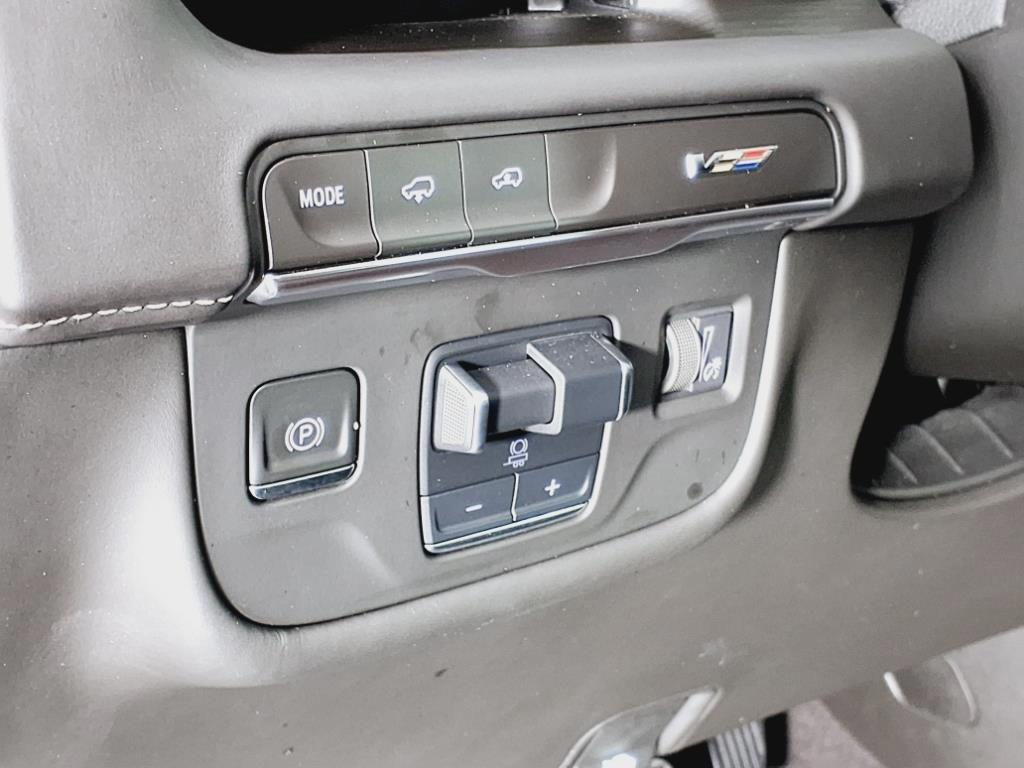 used 2023 Cadillac Escalade ESV car, priced at $114,988