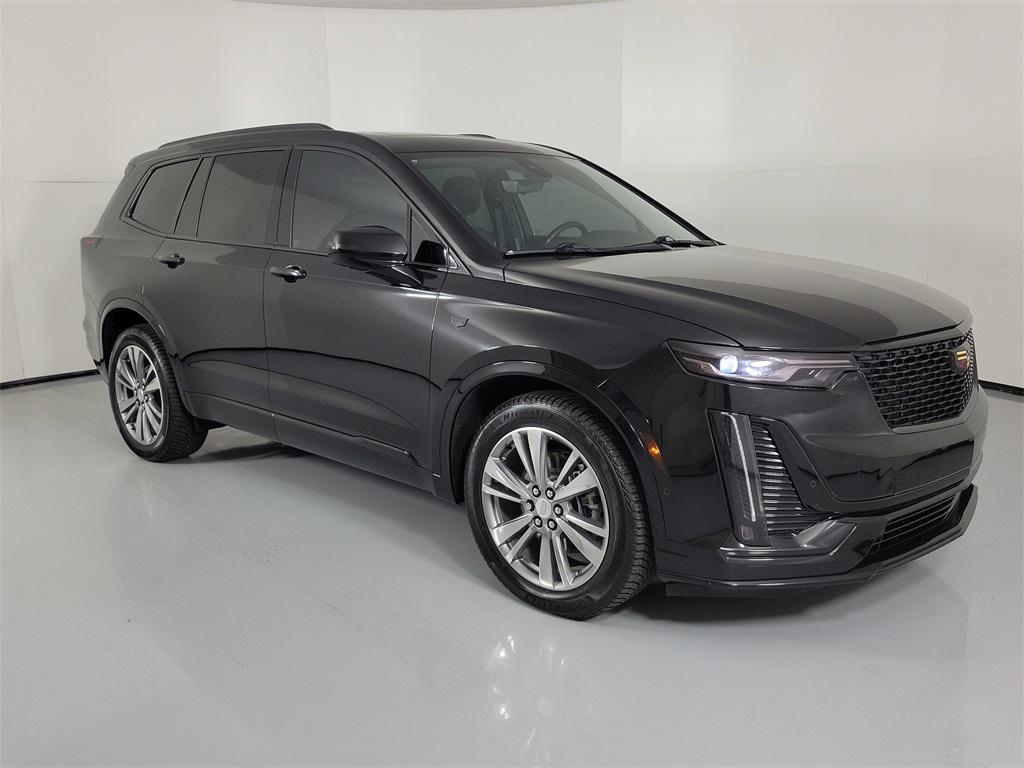 used 2021 Cadillac XT6 car, priced at $28,995