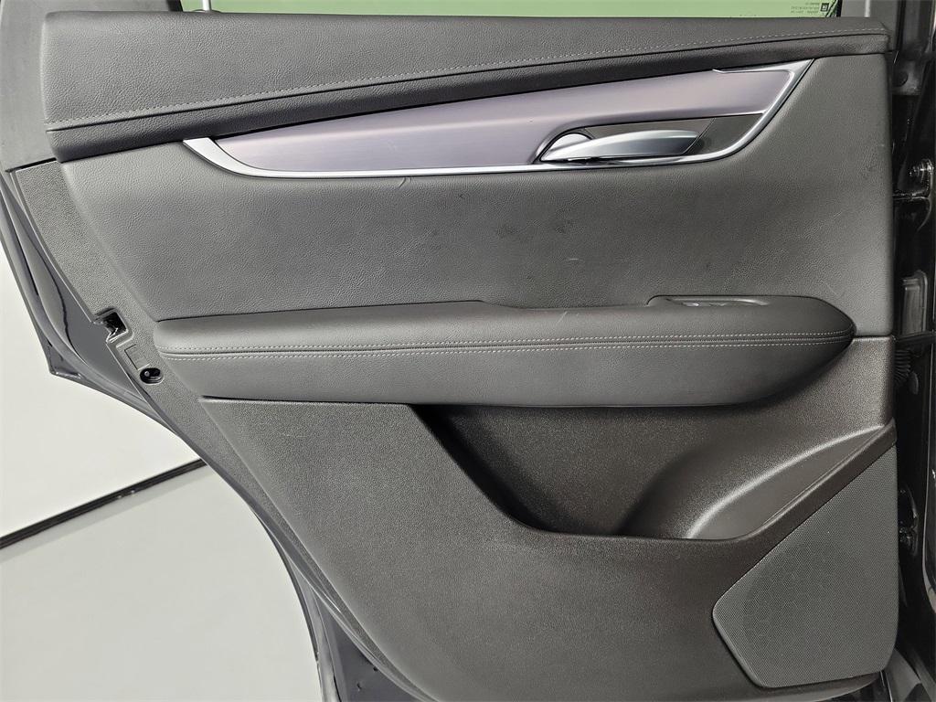 used 2023 Cadillac XT5 car, priced at $28,584