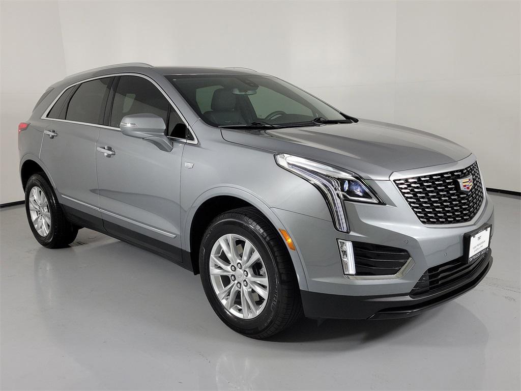 used 2023 Cadillac XT5 car, priced at $30,498