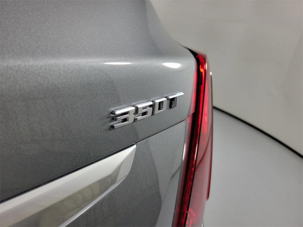 used 2023 Cadillac XT5 car, priced at $30,498