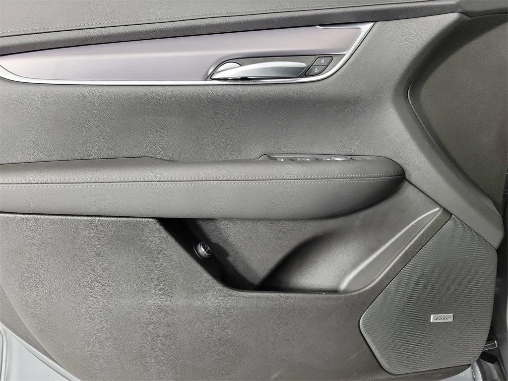 used 2023 Cadillac XT5 car, priced at $30,498