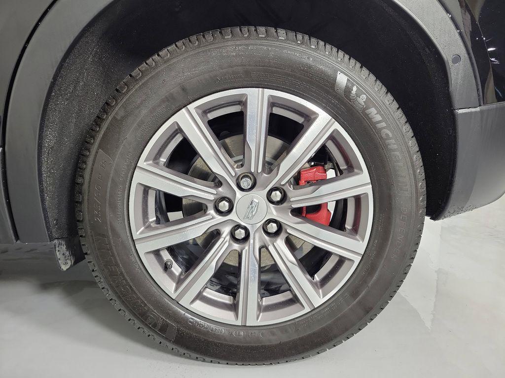used 2021 Cadillac XT4 car, priced at $26,697