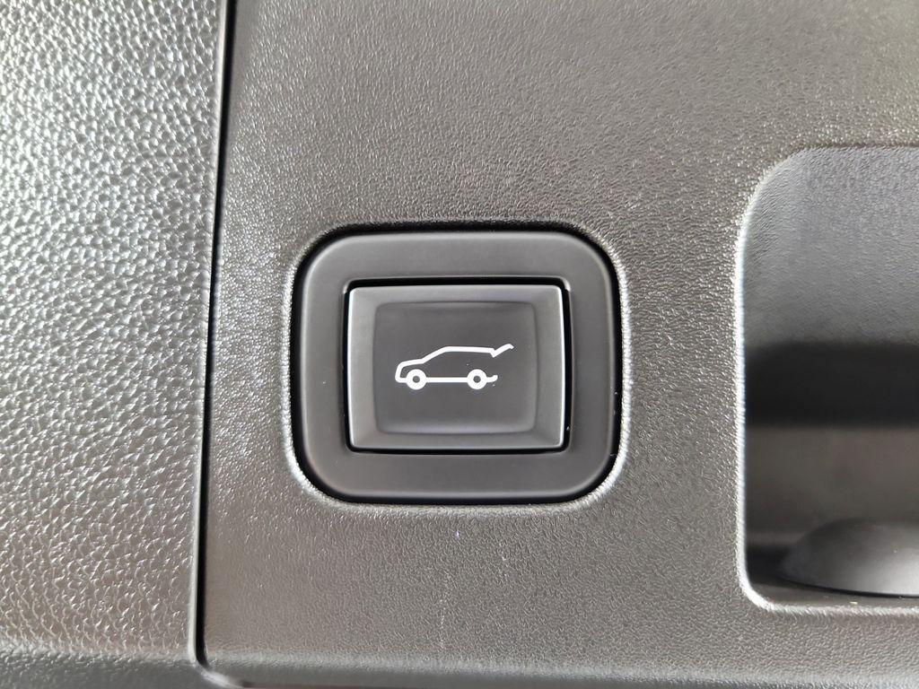 used 2021 Cadillac XT4 car, priced at $26,697