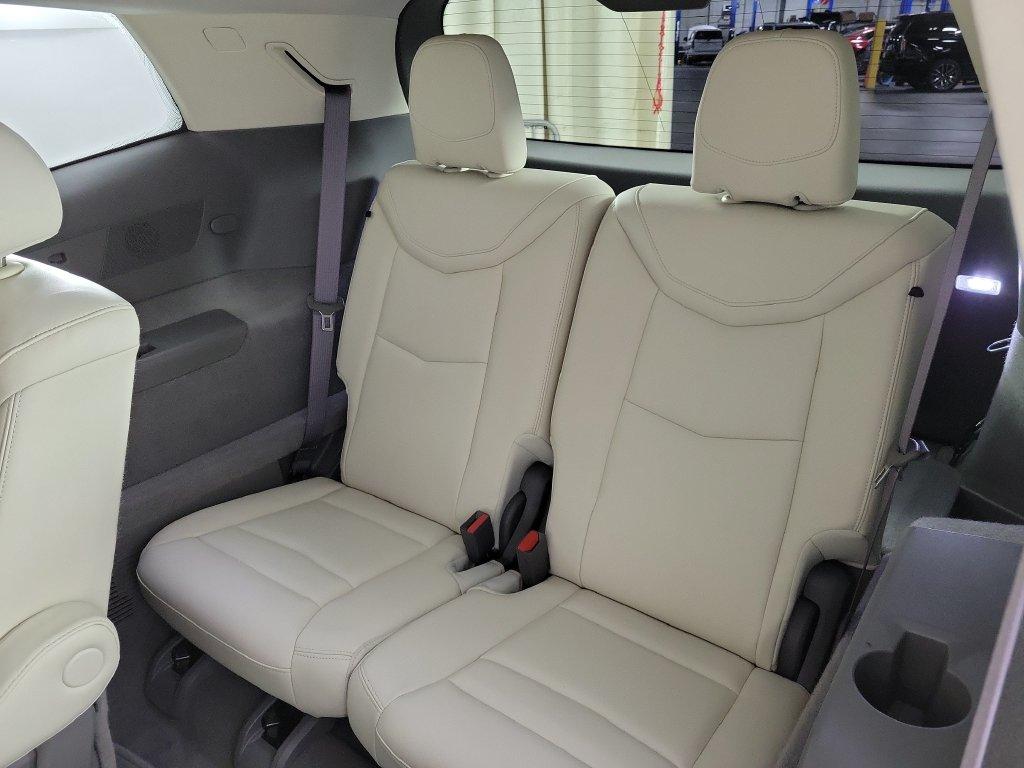 used 2020 Cadillac XT6 car, priced at $28,995