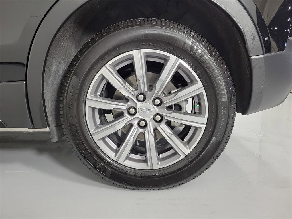 used 2023 Cadillac XT4 car, priced at $31,223