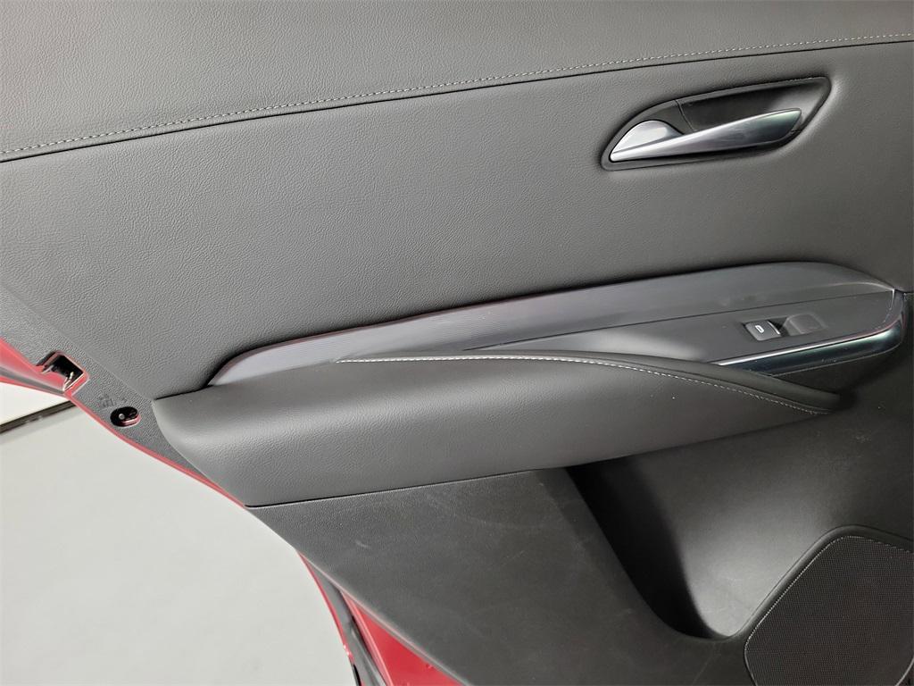 used 2024 Cadillac XT4 car, priced at $33,794