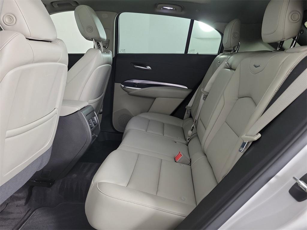 used 2023 Cadillac XT4 car, priced at $24,899