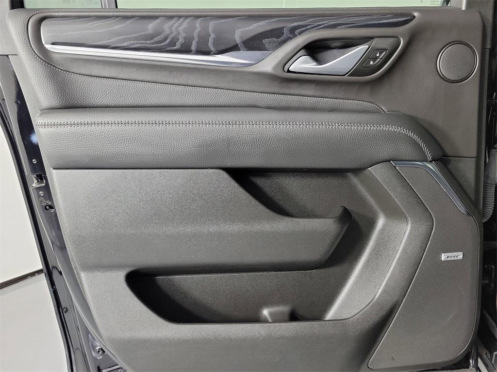 used 2022 GMC Yukon XL car, priced at $49,702