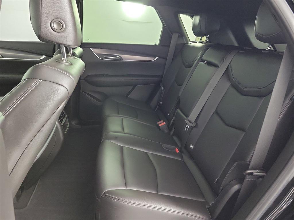 used 2023 Cadillac XT5 car, priced at $27,000