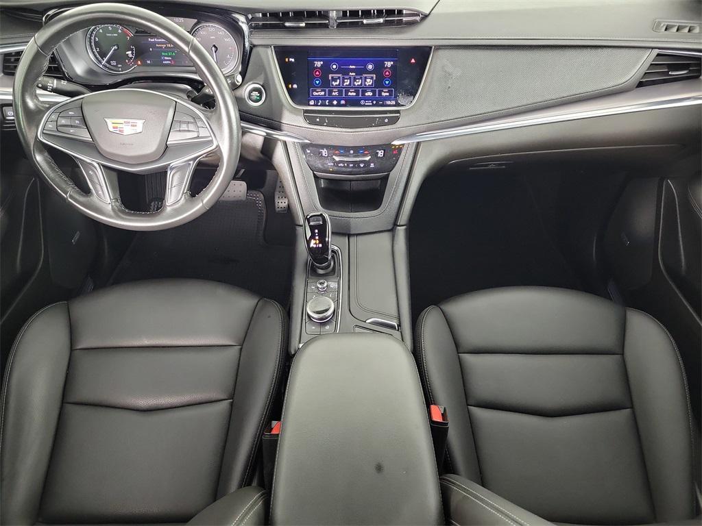 used 2023 Cadillac XT5 car, priced at $27,000
