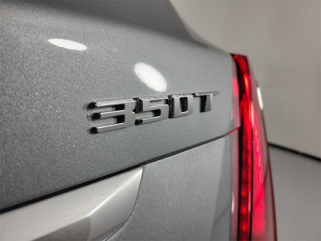 used 2023 Cadillac XT5 car, priced at $31,898