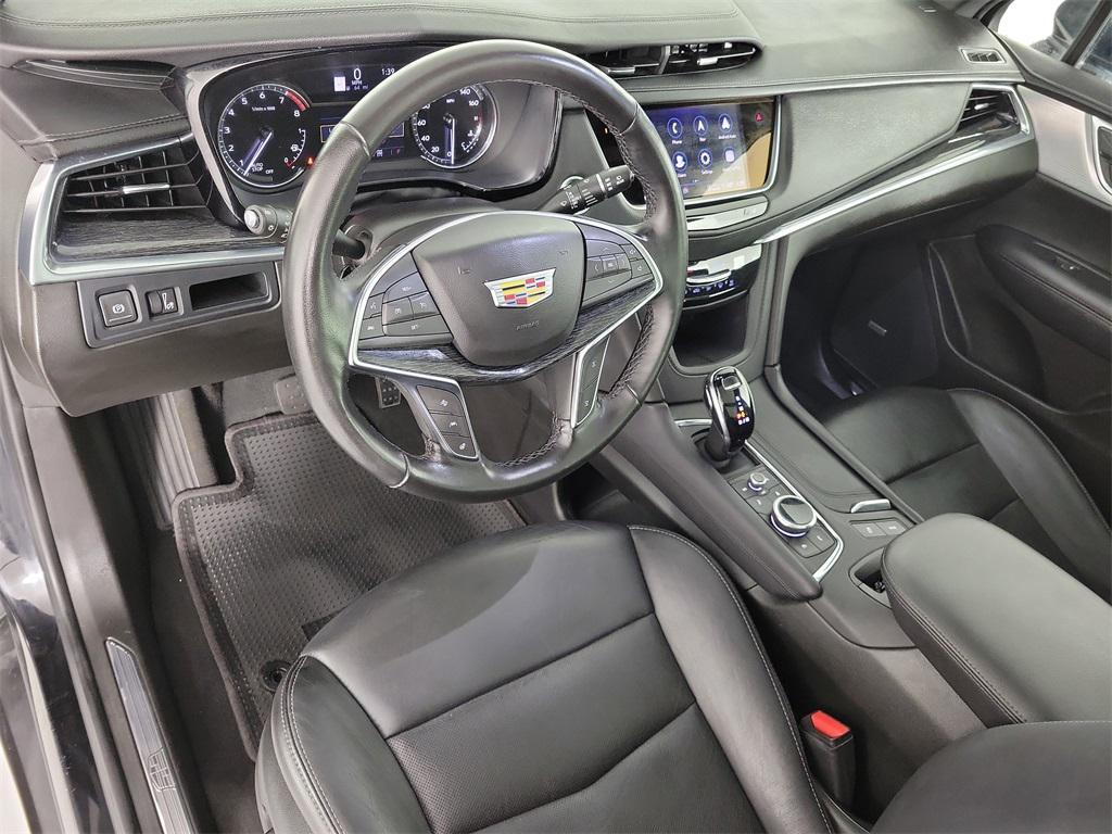 used 2023 Cadillac XT5 car, priced at $31,953