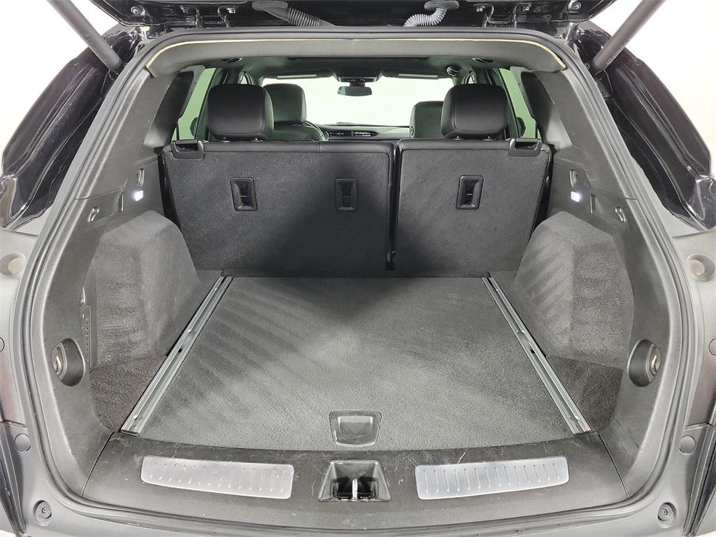 used 2023 Cadillac XT5 car, priced at $31,953