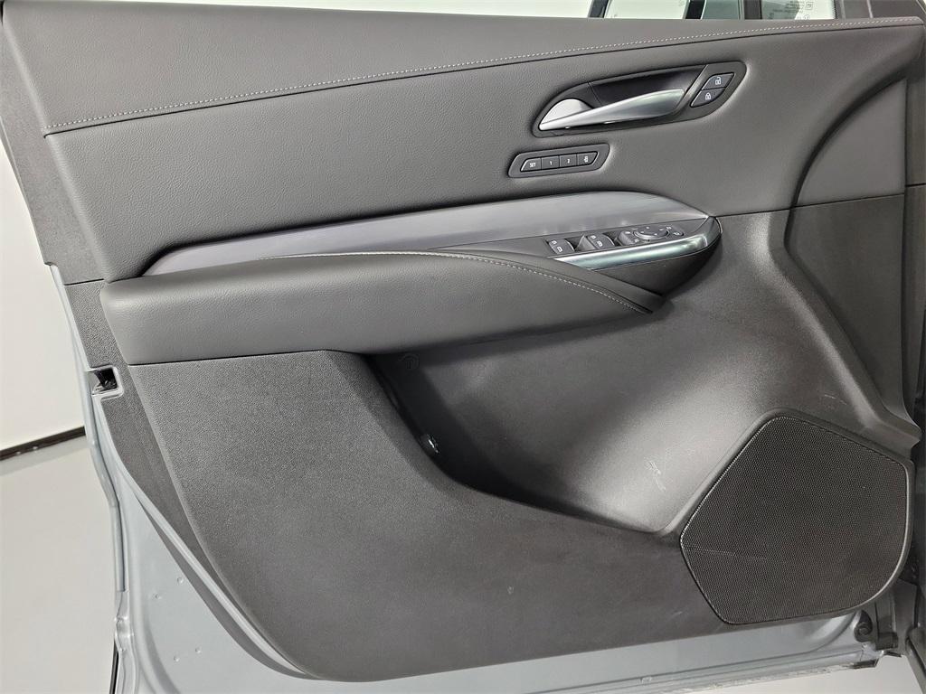 used 2025 Cadillac XT4 car, priced at $35,948