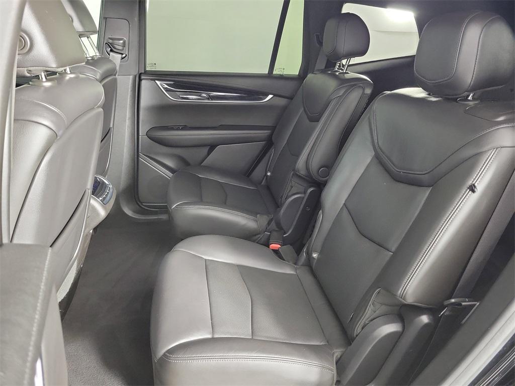 used 2020 Cadillac XT6 car, priced at $25,999