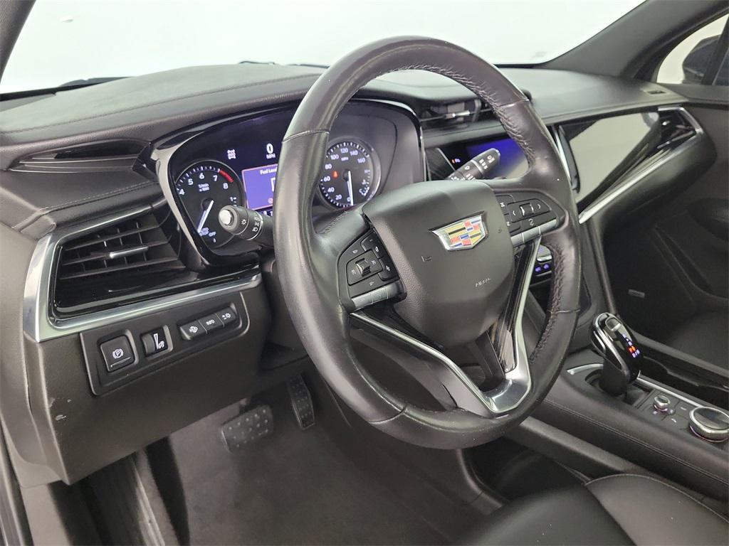 used 2020 Cadillac XT6 car, priced at $25,999