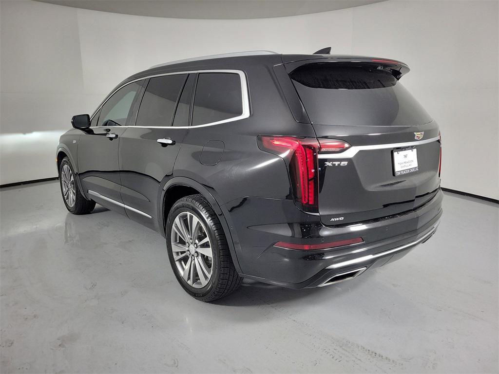 used 2020 Cadillac XT6 car, priced at $25,999