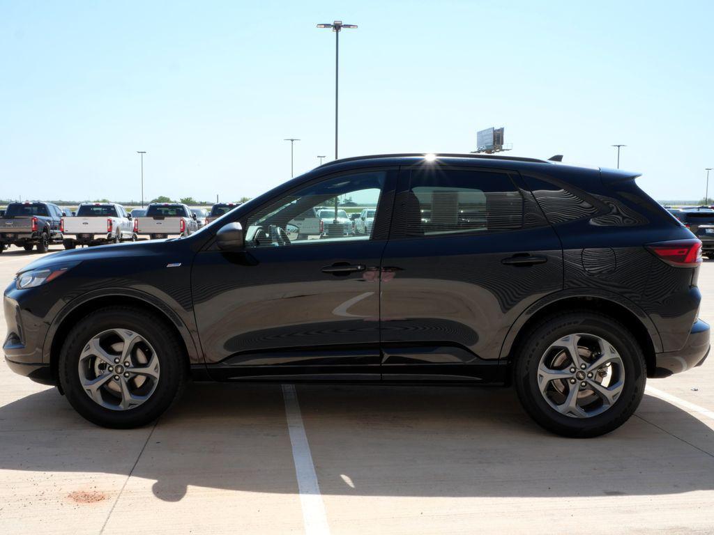 used 2024 Ford Escape car, priced at $25,199