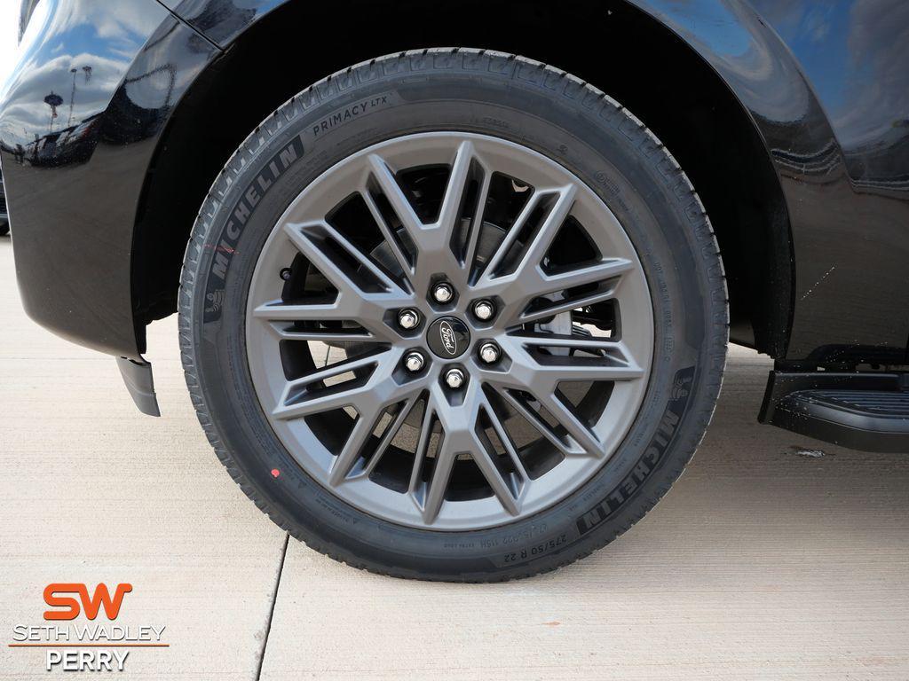 new 2026 Ford Expedition car, priced at $80,245