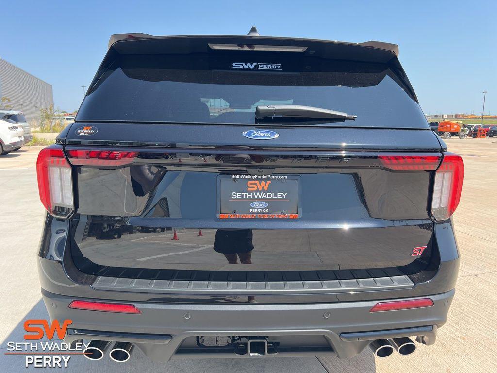 new 2025 Ford Explorer car, priced at $54,746
