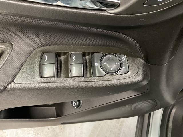 used 2024 Chevrolet Equinox car, priced at $24,950