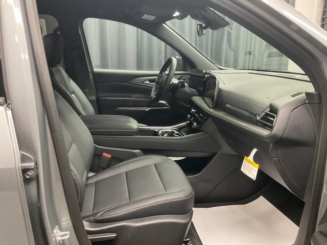 new 2026 Chevrolet Traverse car, priced at $42,500