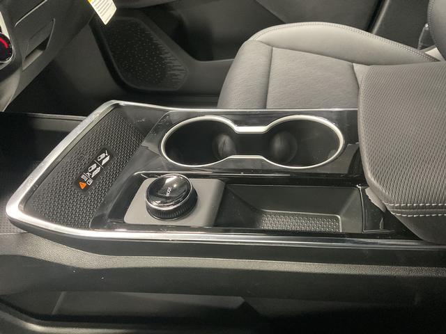 new 2026 Chevrolet Equinox car, priced at $33,750