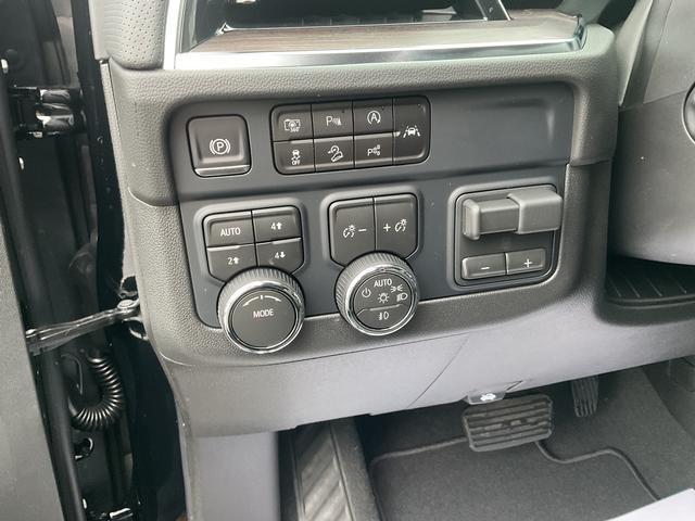 new 2026 Chevrolet Suburban car, priced at $82,500