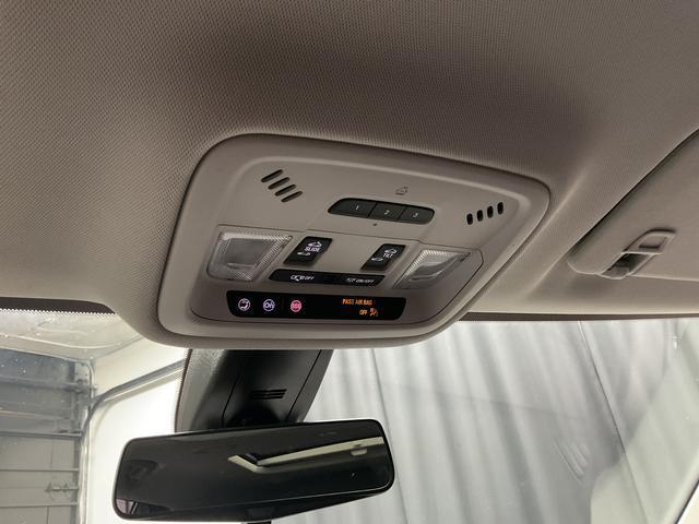 used 2020 Chevrolet Traverse car, priced at $19,550