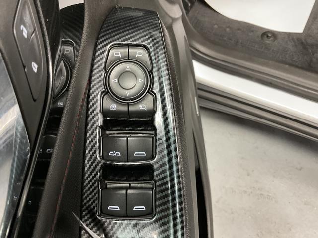 used 2022 Chevrolet Traverse car, priced at $27,950