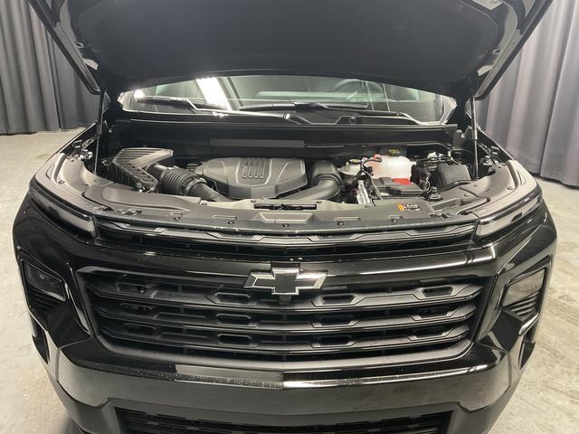 new 2026 Chevrolet Traverse car, priced at $42,500
