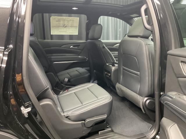 new 2026 Chevrolet Traverse car, priced at $42,840