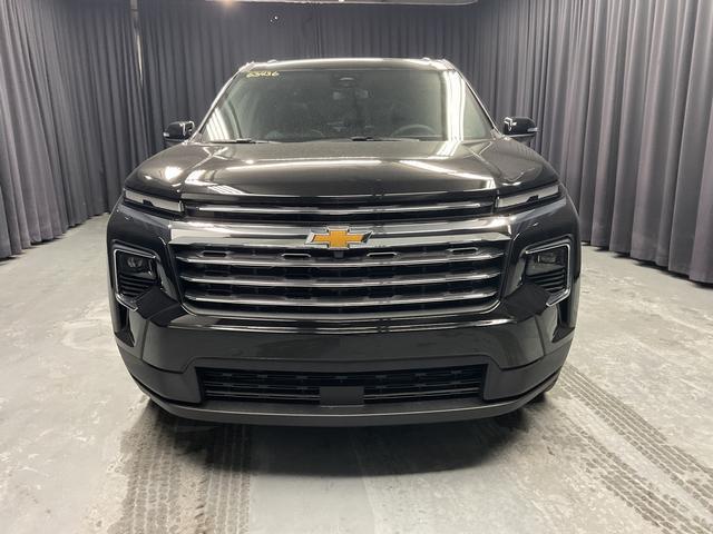 new 2026 Chevrolet Traverse car, priced at $42,840