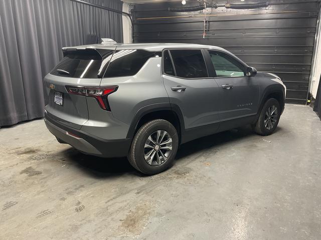 new 2026 Chevrolet Equinox car, priced at $26,280