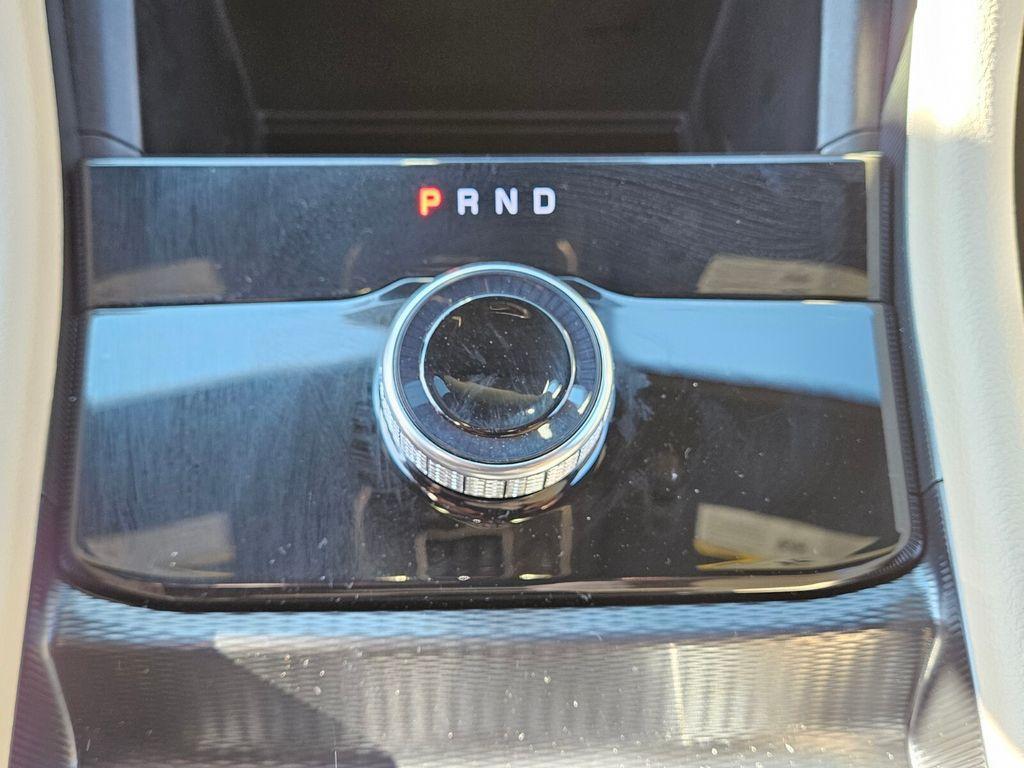 new 2025 Jeep Grand Cherokee car, priced at $37,389