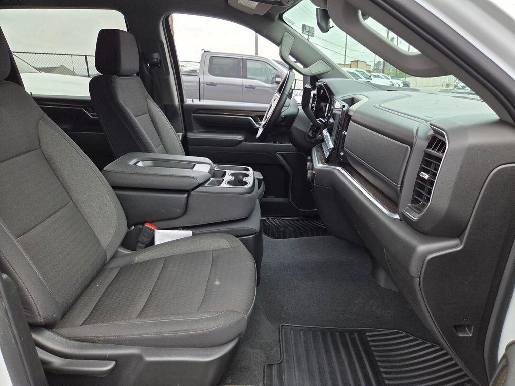 used 2025 Chevrolet Silverado 2500 car, priced at $54,720