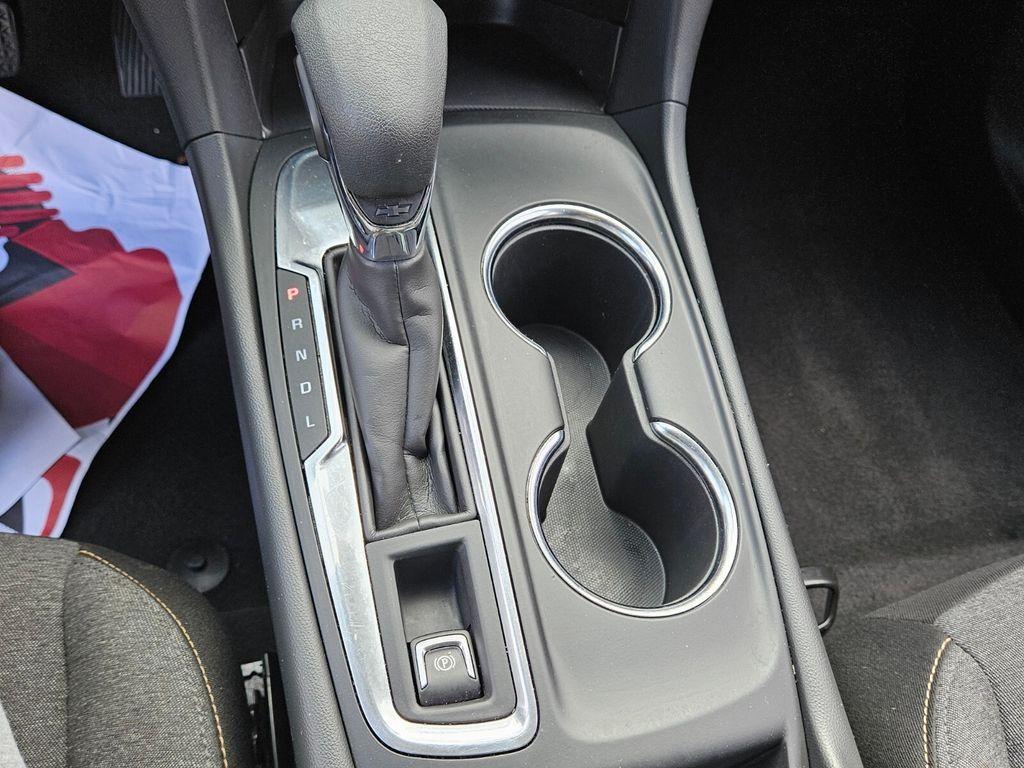 used 2023 Chevrolet Equinox car, priced at $19,520