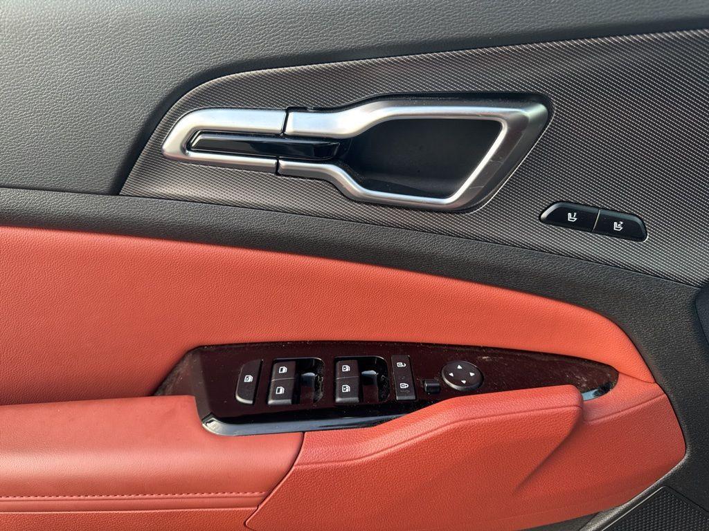 used 2025 Kia Sportage car, priced at $30,720