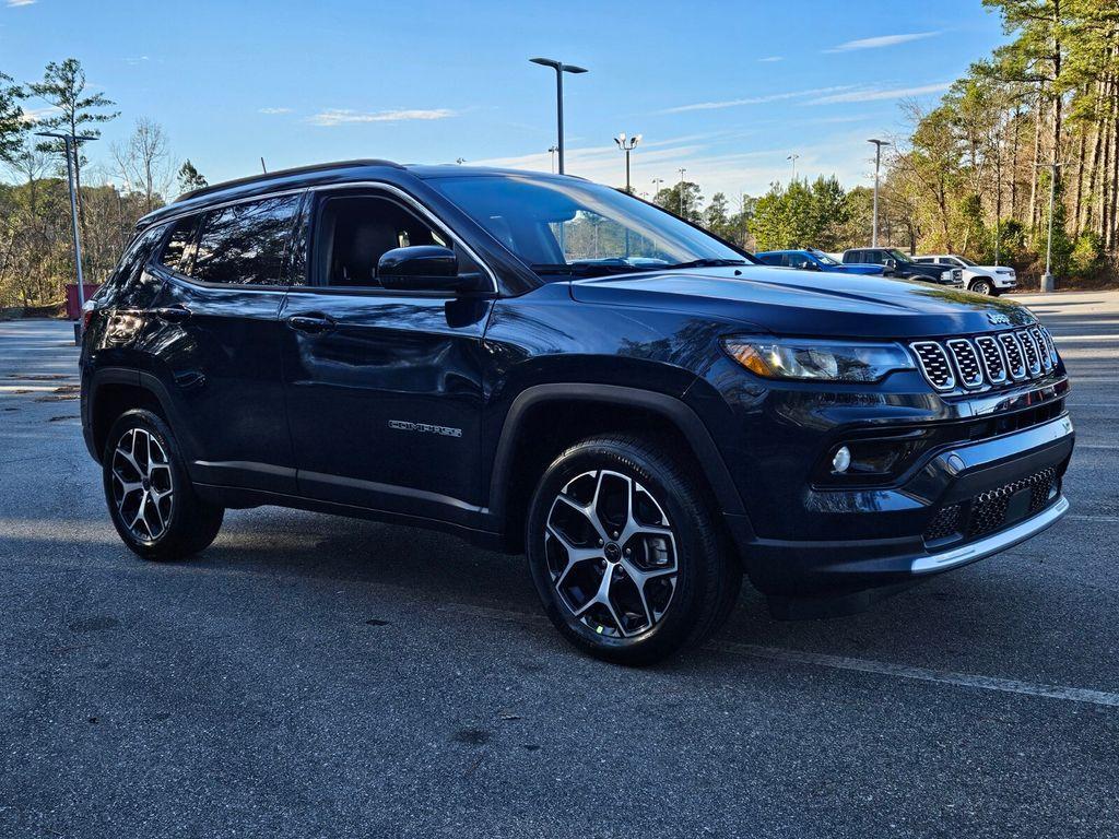 new 2026 Jeep Compass car, priced at $31,005
