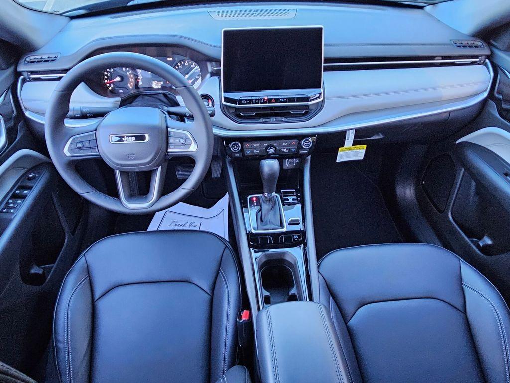 new 2026 Jeep Compass car, priced at $31,005