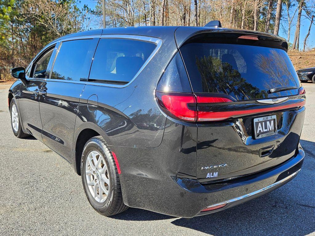 used 2023 Chrysler Pacifica car, priced at $23,220