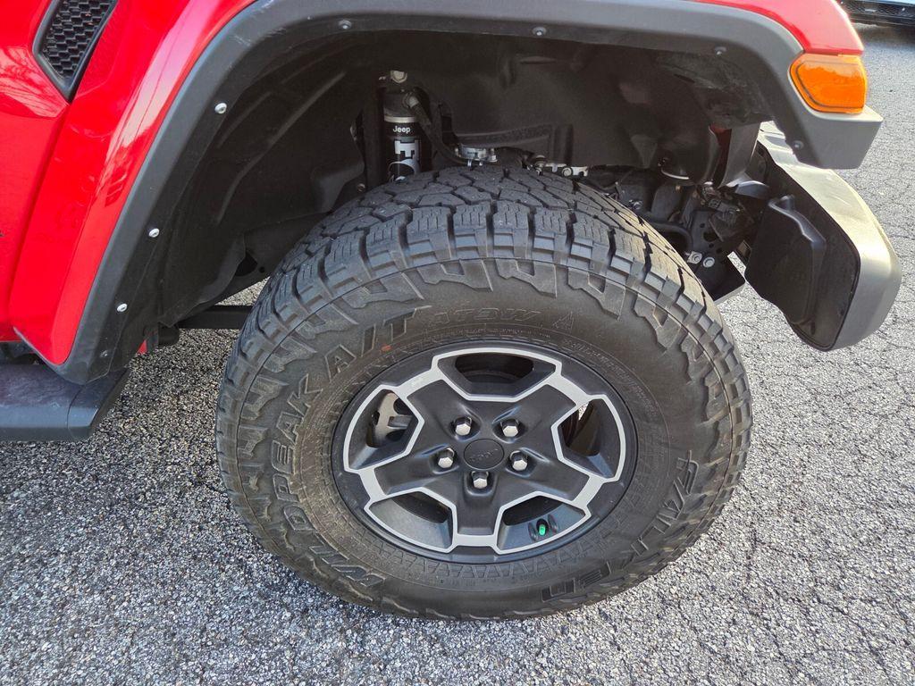 used 2021 Jeep Gladiator car, priced at $32,720