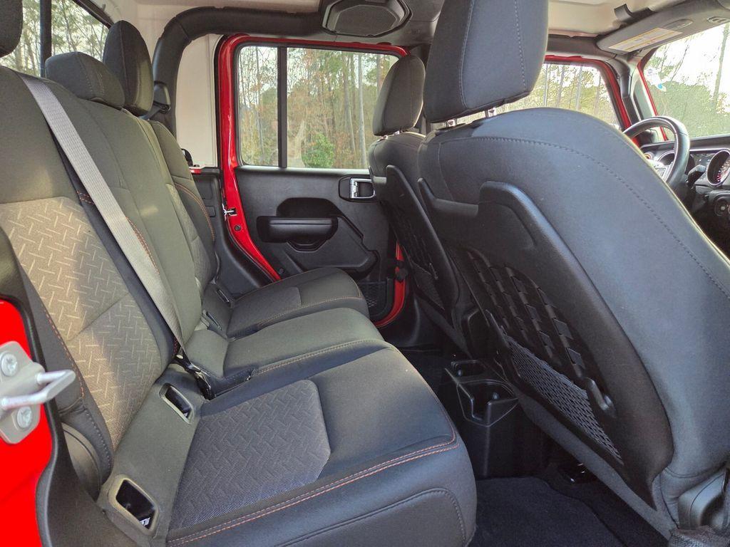 used 2021 Jeep Gladiator car, priced at $32,720