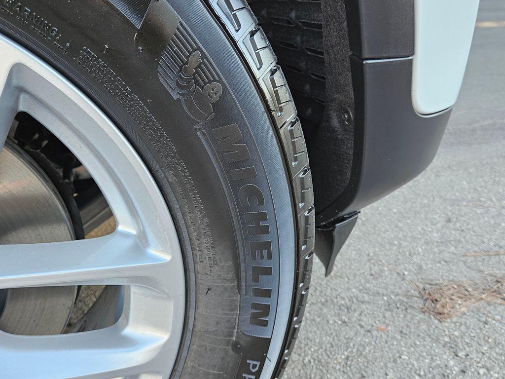 new 2025 Jeep Grand Cherokee car, priced at $34,721