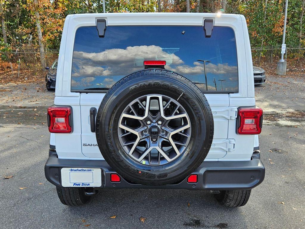 new 2026 Jeep Wrangler car, priced at $50,077