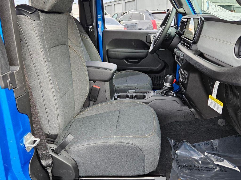 new 2026 Jeep Wrangler car, priced at $35,447