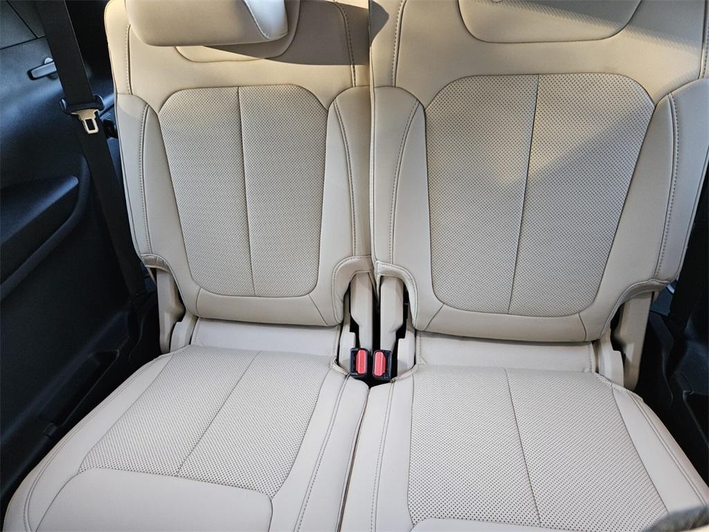 new 2025 Jeep Grand Cherokee L car, priced at $46,877